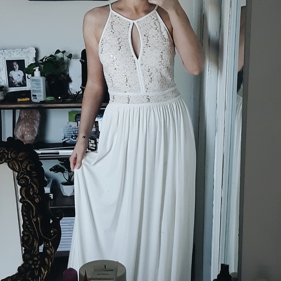 Formal Dress - Picture 7 of 7